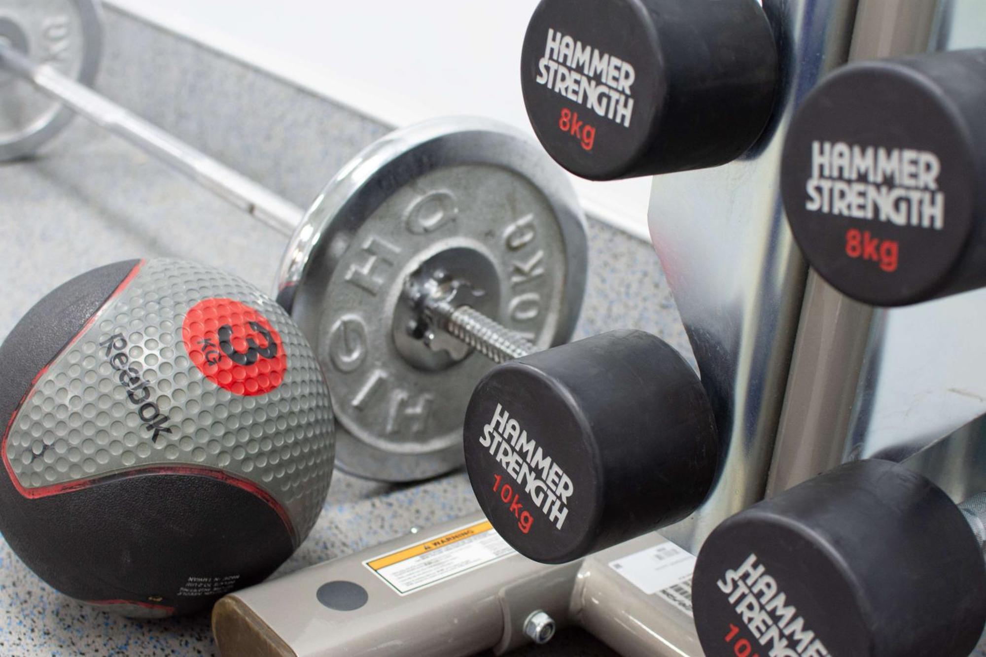 Radisson Blu Hotel Yerevan Exterior photo A set of Hammer Strength dumbbells